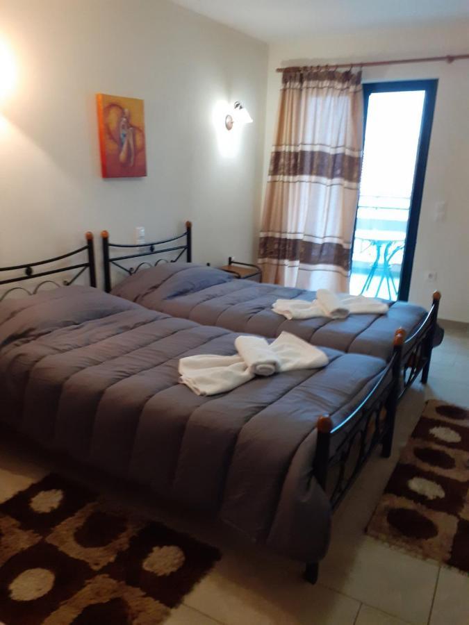 Ιωλκοσ Aparthotel Lutrá Edipszú Kültér fotó