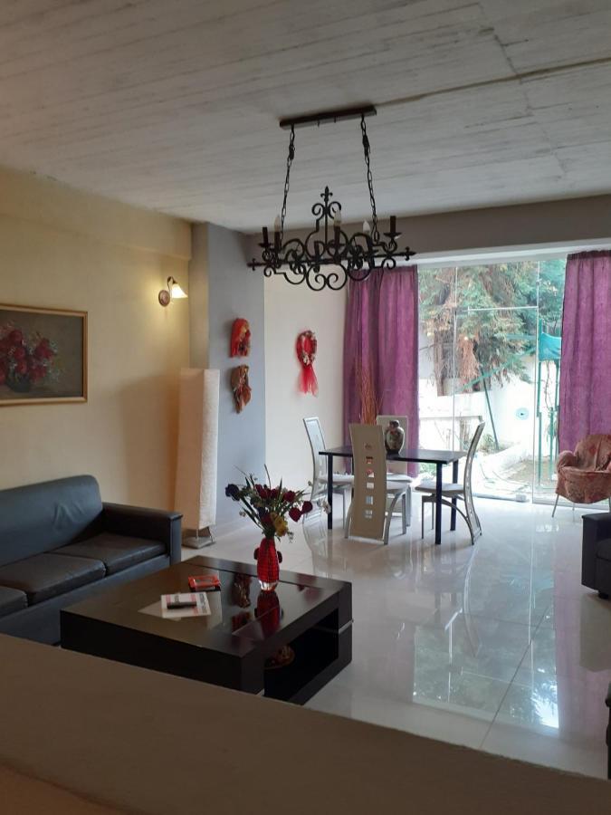 Ιωλκοσ Aparthotel Lutrá Edipszú Kültér fotó